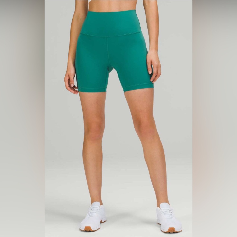 Lululemon Wunder Train High-Rise Short 6"